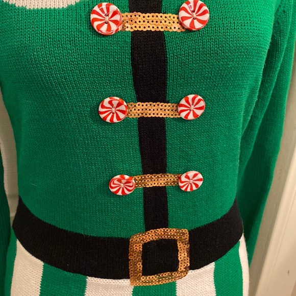 Christmas dress size small green/white with a hat - Picture 4 of 12